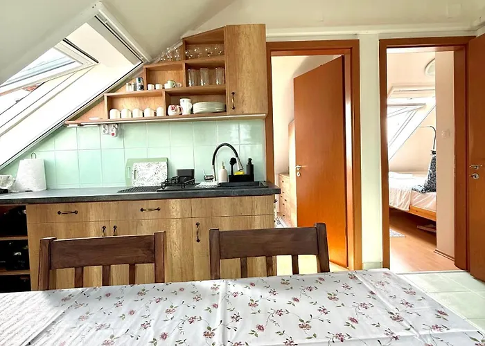 Sunset For 6 People, With Free Ac, Free Parking Daire *
