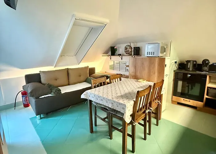 Sunset For 6 People, With Free Ac, Free Parking Daire Gárdony