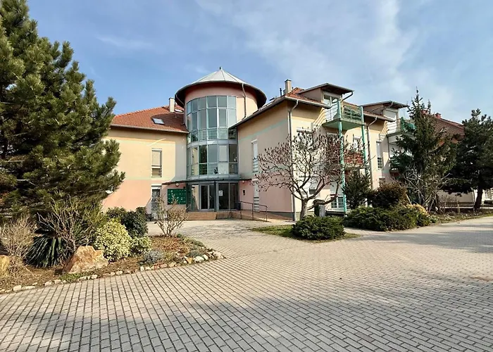 Sunset For 6 People, With Free Ac, Free Parking Gárdony