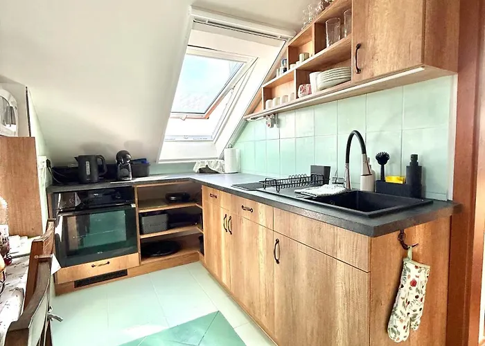 Sunset For 6 People, With Free Ac, Free Parking Daire